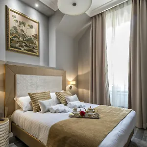 Lea Luxury ** Rom