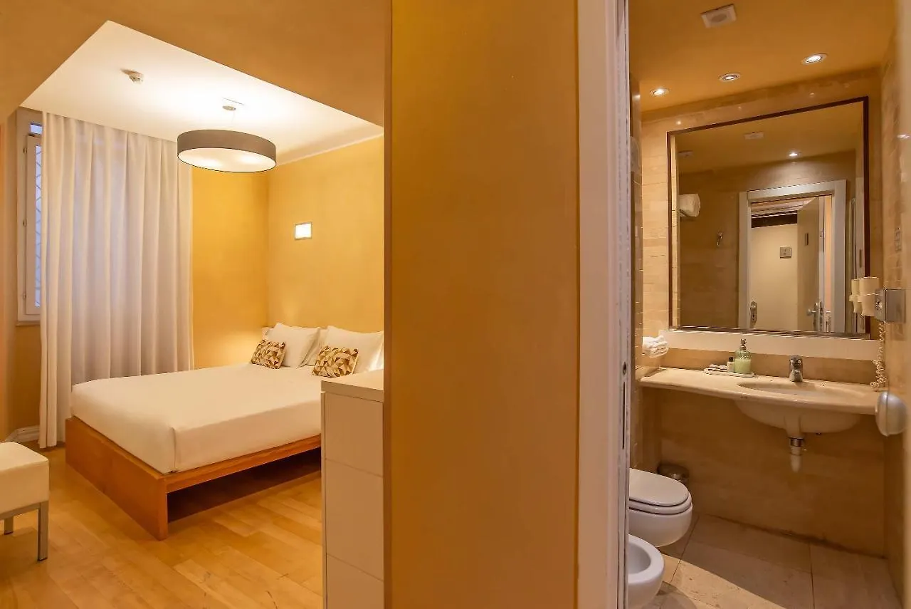Hotel White Rome