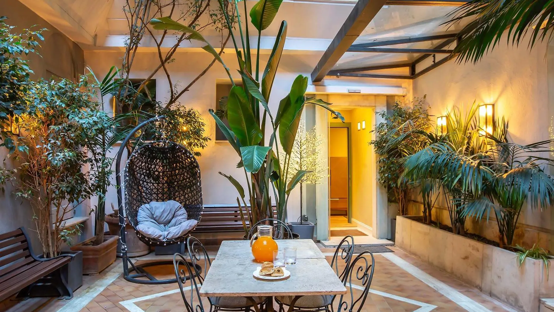 Hotel White Rome